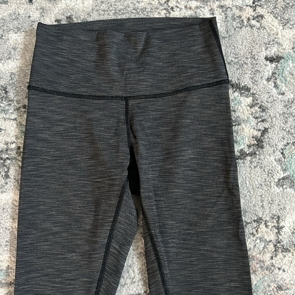 Lululemon Wunder Under Crop Leggings - Picture 2 of 9